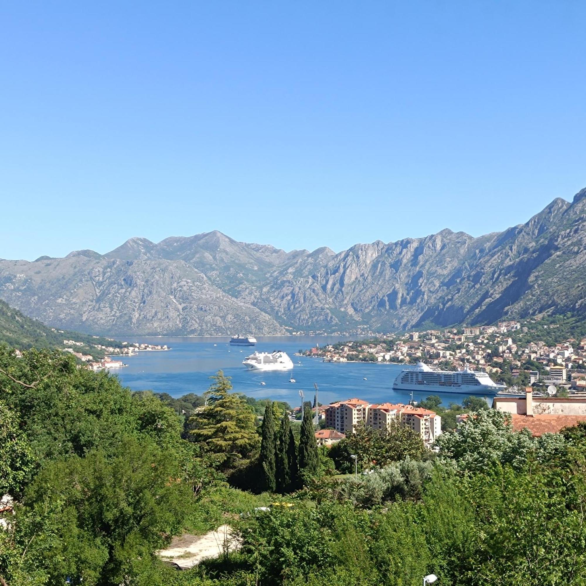 Radgost Kotor Apartments Esterno foto