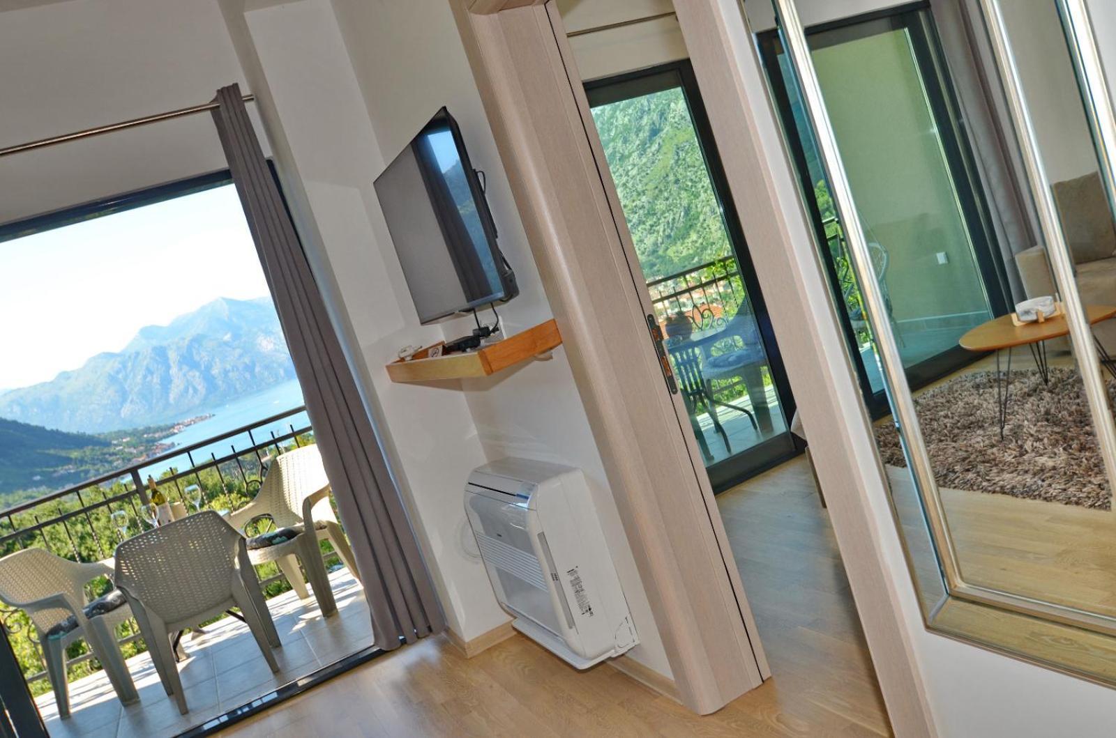 Radgost Kotor Apartments Esterno foto