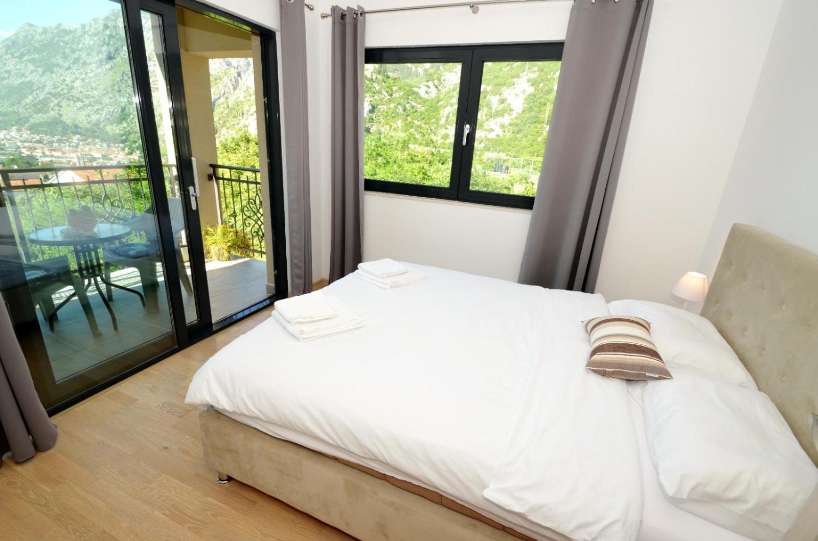 Radgost Kotor Apartments Esterno foto
