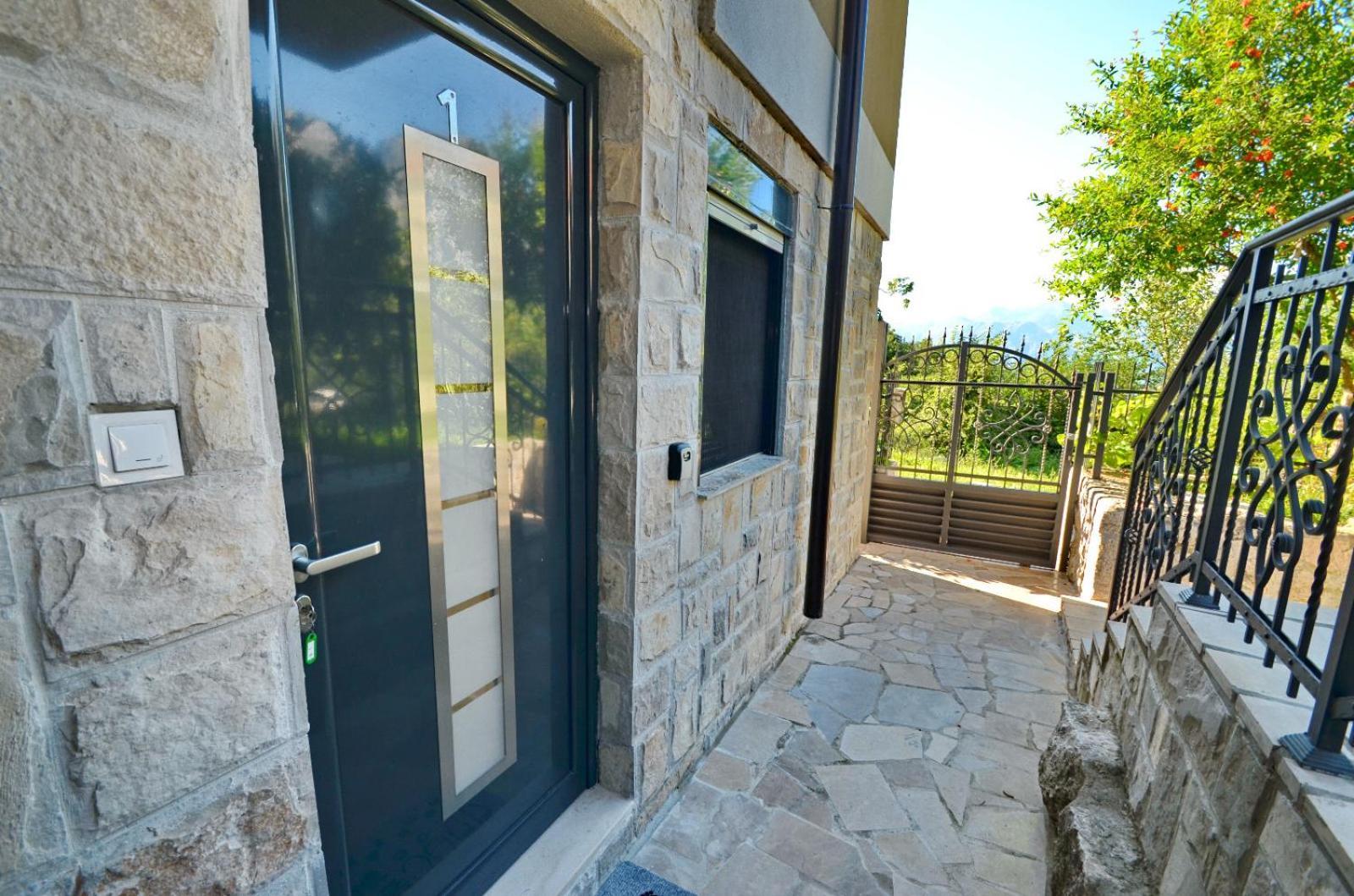 Radgost Kotor Apartments Esterno foto