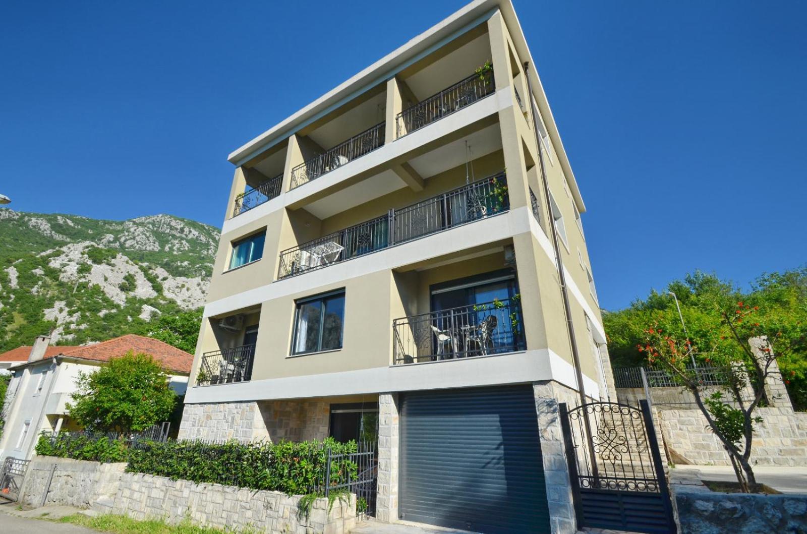 Radgost Kotor Apartments Esterno foto