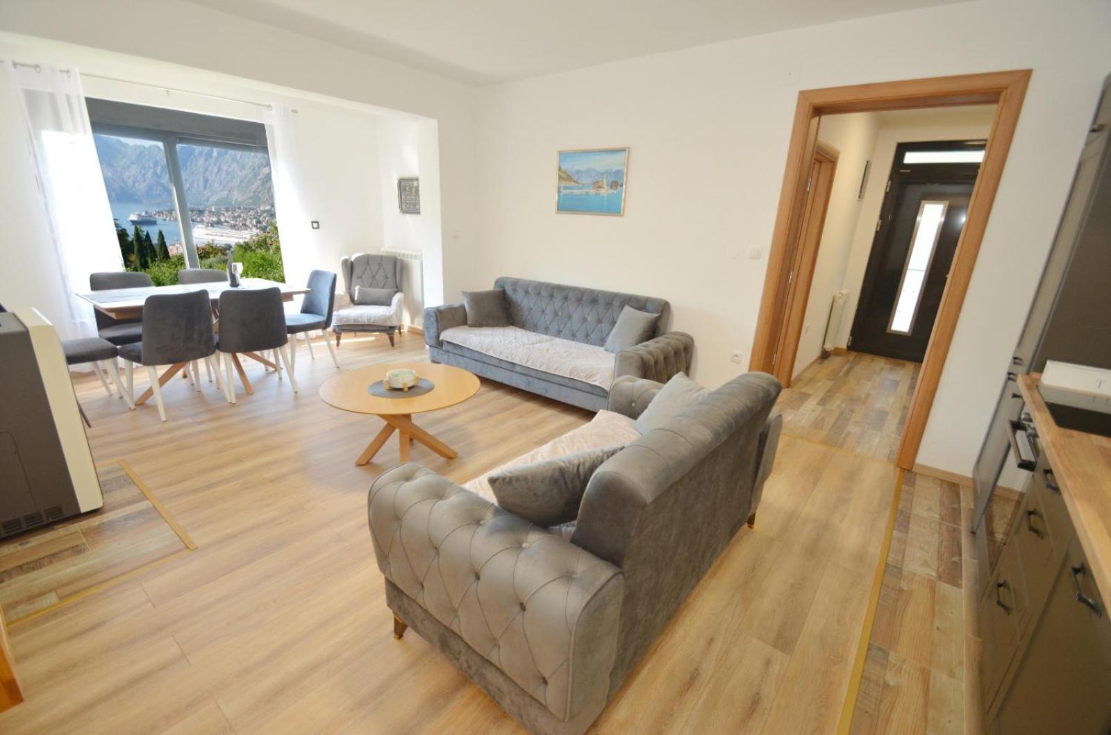 Radgost Kotor Apartments Esterno foto